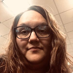 Meet your Posher, Angie